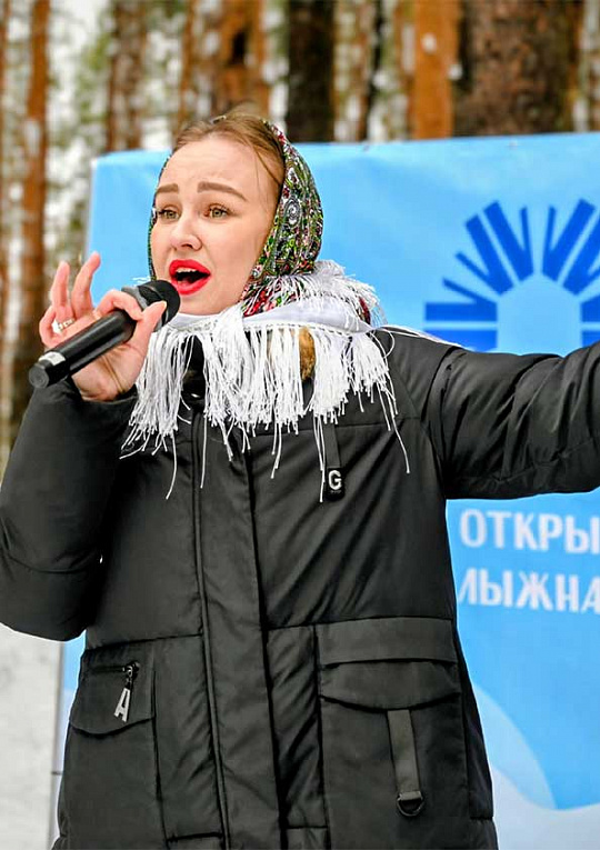 На лыжню - с песней!